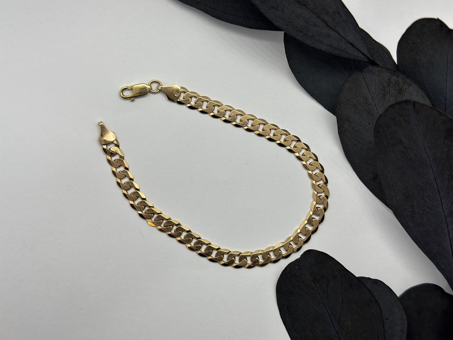 9ct Yellow Gold Curb Bracelet