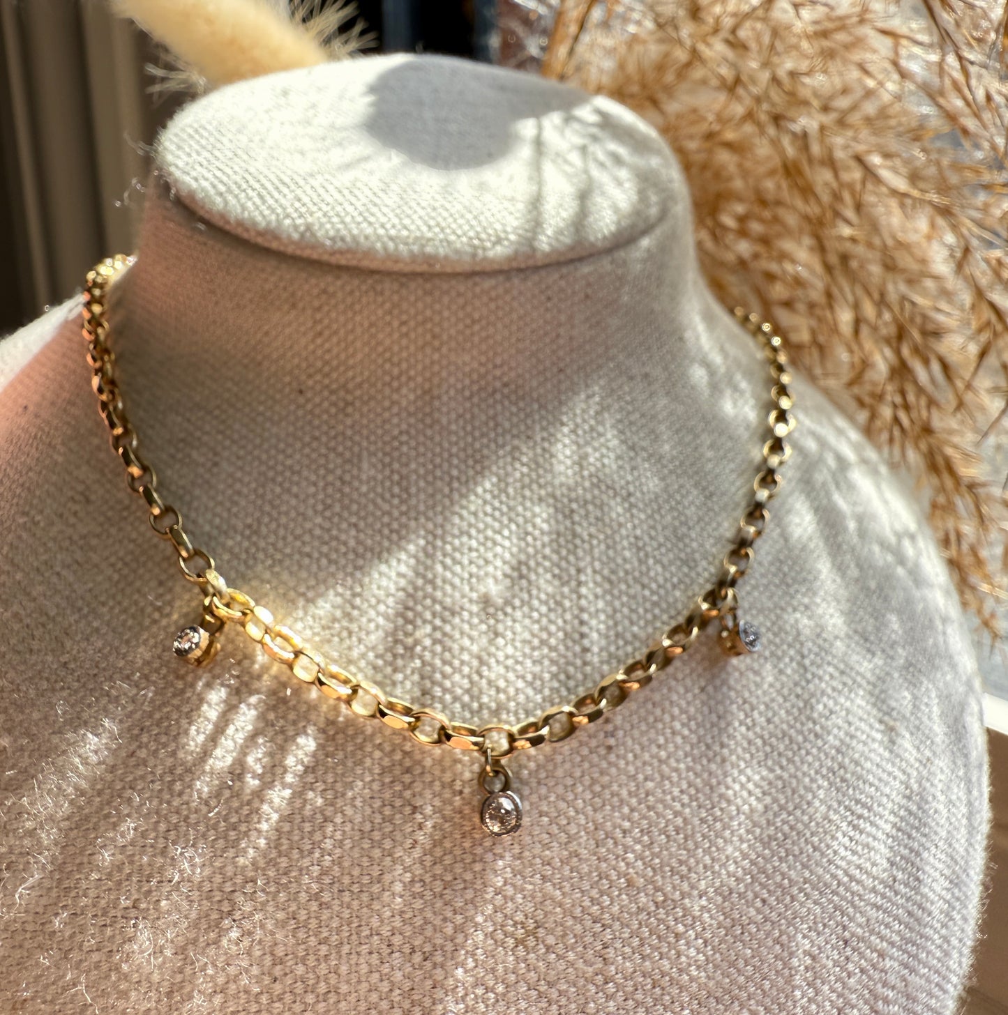 9ct Yellow Gold 3 Diamond Necklace