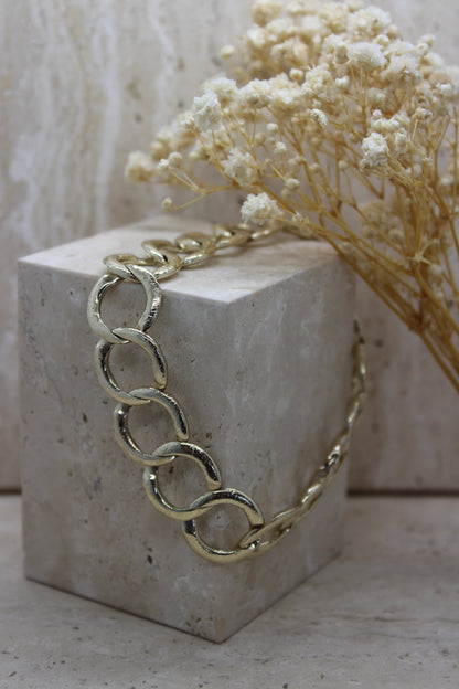 Round link fancy gold bracelet