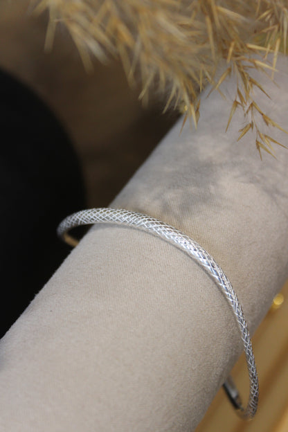Silver Snake Patterned Bangle