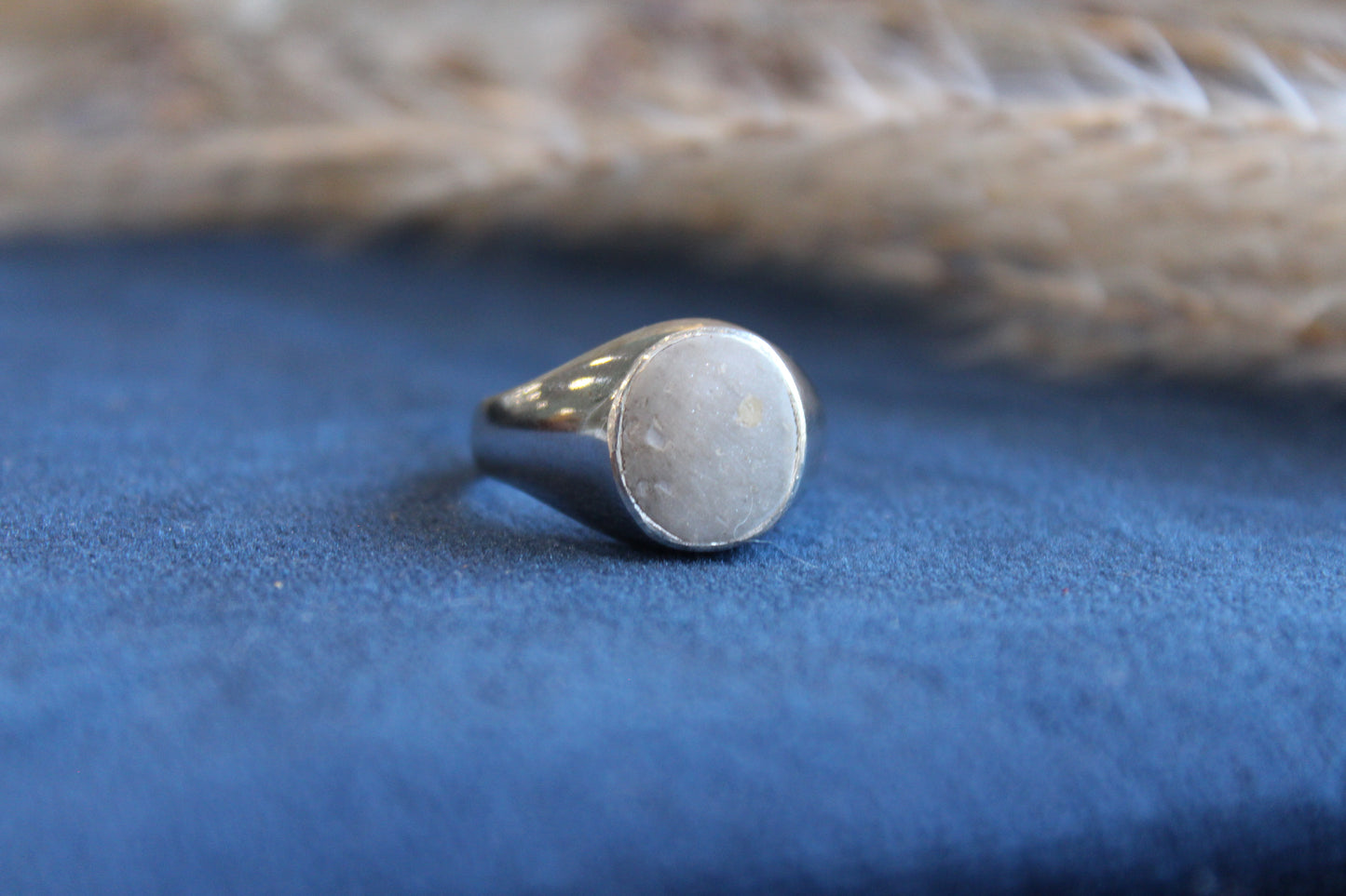 Large Oval Memorial Signet Ring (Resin)