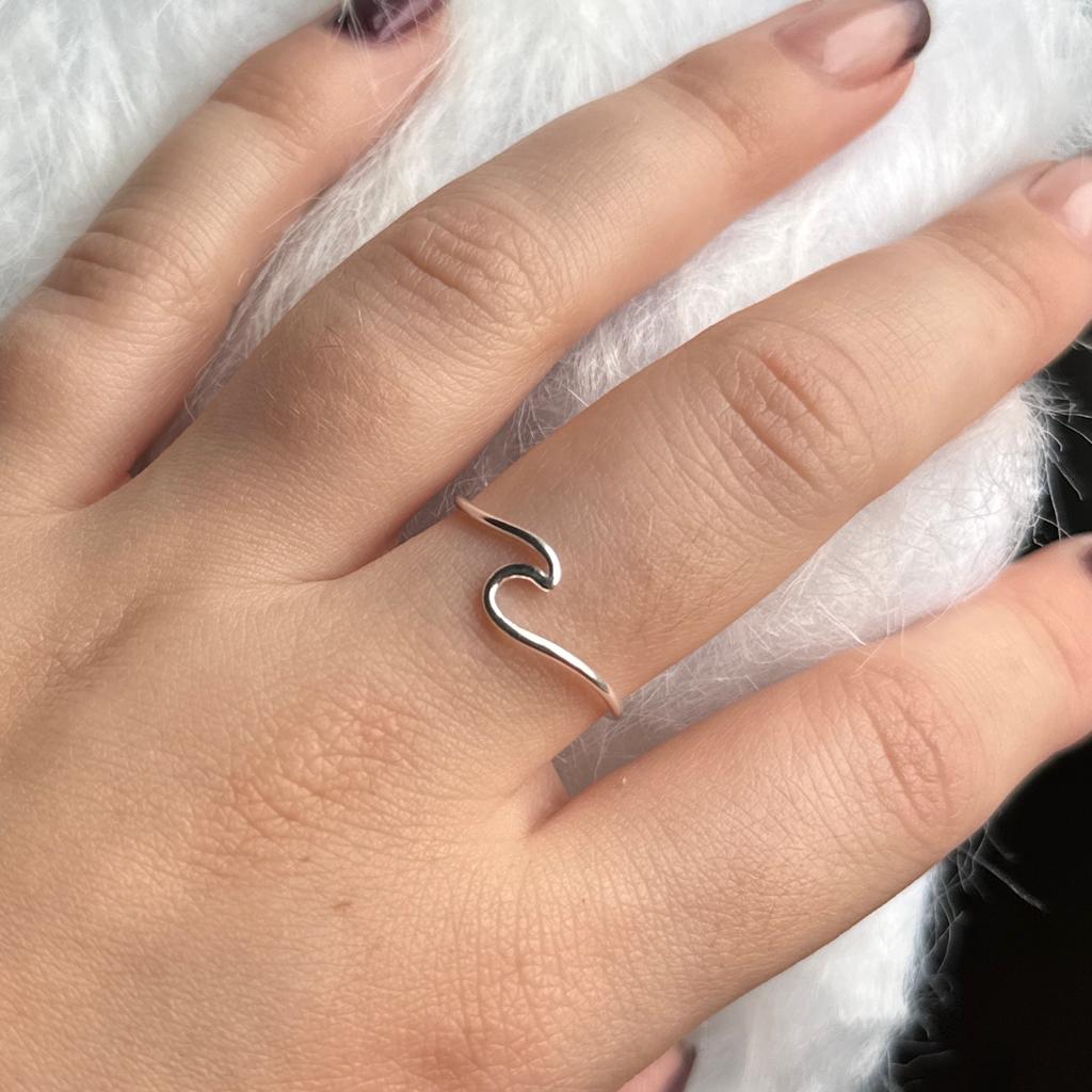 Silver Wave Ring