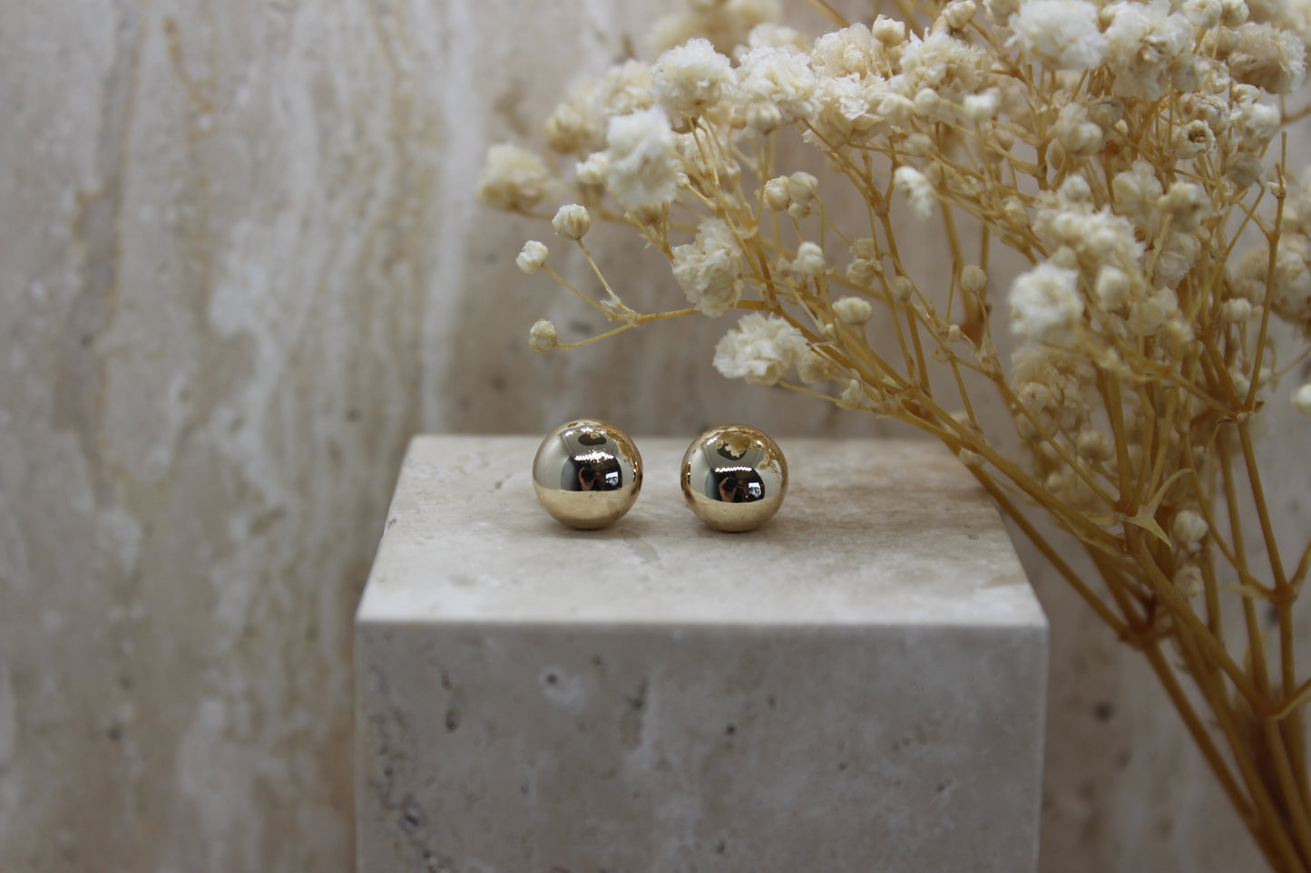 Smarty Button Gold Stud Earrings