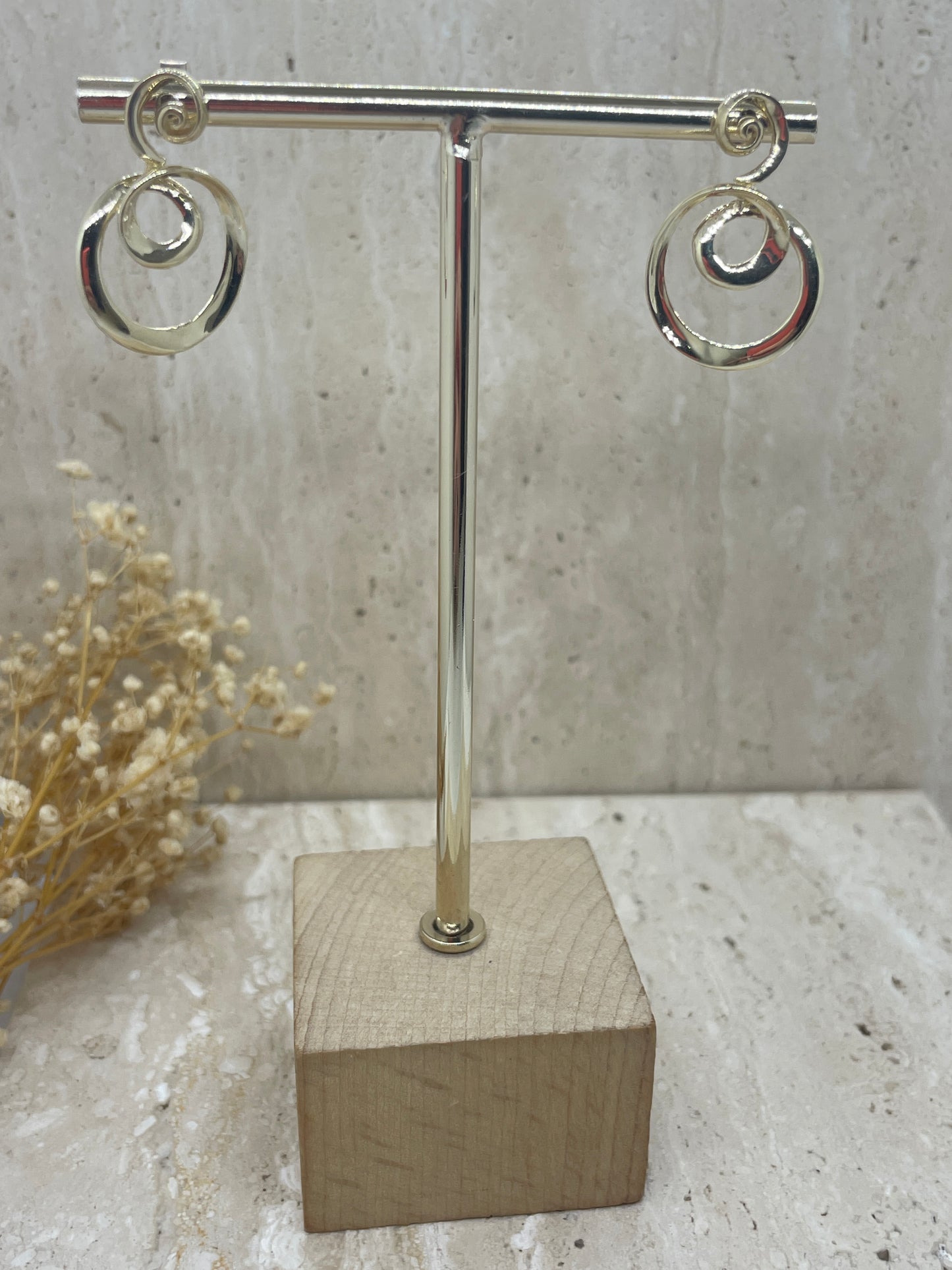 9ct Yellow Gold Swirl Drop Earrings