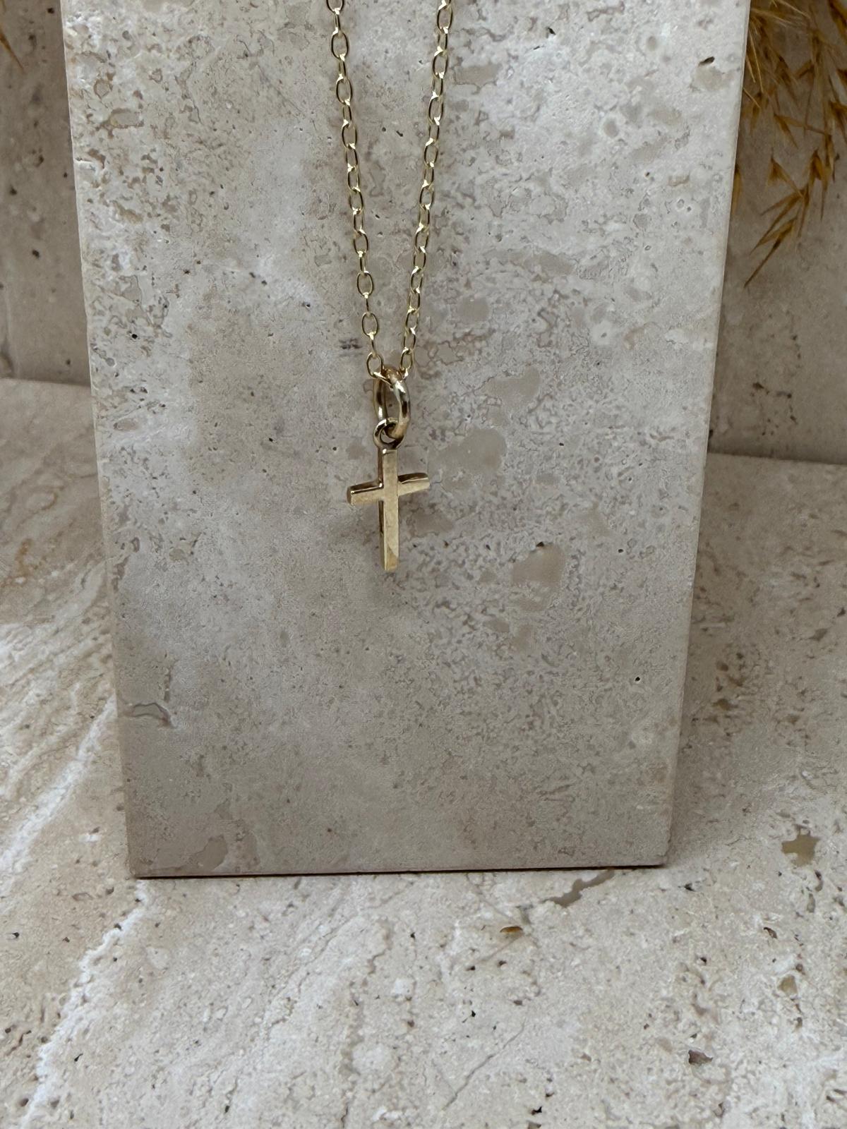 9ct Yellow Gold Cross Necklace
