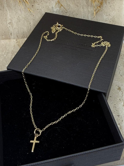 9ct Yellow Gold Cross Necklace